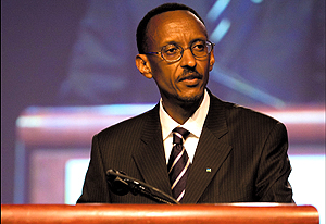 President Kagame addresing the AAAS 2008 Annual Meeting. (PPU photo)