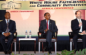 L-R: State Minister for Industry and Investment Promotion Vincent Karega, President Kagame and USu2019 Jay Hein at Kigali Serena Hotel yesterday. (PPU photo)