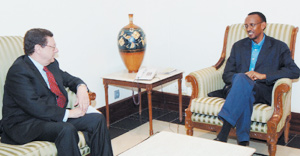 President Paul Kagame with Alan Doss, Special Representative of the UN Secretary General to the DRC and Head of MONUC. He had an audience with the President Sunday.(PPU photo)