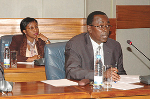 Prime Minister Bernard Makuza appearing before the Senate yesterday. (Photo / G.Barya).