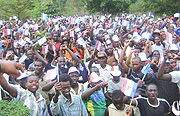 Supporters of the FPR party show their solidarity at a rally at Bambino Recreation Centre, Kabuga. (Photo M.Gahigi).