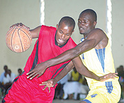 CSKu2019s Crispin Gishoma (L) battles for the ball with Marineu2019s Albert Rukundo (Photo/ G.Barya)