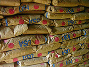 Relief Food: People infected with the HIV virus need more food to acquire energy (Net photo).