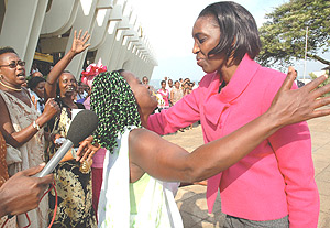Rose Kabuye was greeted by hundreds of well-wishers on arrival at Kanombe Airport. (Photo/ J. Mbanda).