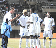 Rwanda coach Branko talks to his players. (Photo / A. Oryada).
