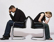 depressed couple. (Net photo)