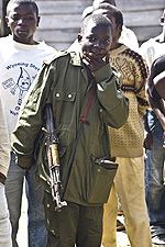 FDLR child soldier.