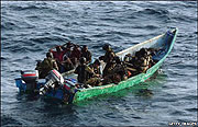 captured pirates off the Somali coast. (Net photo) 