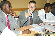 Prof. Michael Kramer (C) Director General Trac Plus, Director General Rwanda Health Communication Centre Gamaliel Binamungu (L) and Dr Mamadou Malif Balde from WHO-Rwanda  at the press conference yesterday. (Photo GBarya). 