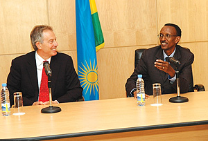 President Kagame and former British Premier, Tony Blair, at a joint press briefing after their meeting at Urugwiro Village yesterday. (PPU Photo)