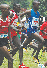 Dieudonne Disi (M) and Rukundo (R) will fly Rwandau2019s flag in the Kigali international meet. (File photo)