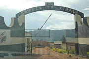 An outer view of the Kigali Central Prison that is soon to be developed into a 5-star hotel (File Photo)