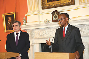 President Kagame and British Prime Minister, Gordon Brown address a joint press conference  soon after meeting in London.