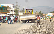 Resurfacing of roads in Gitarama