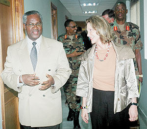 Defence Minister, Gen. Marcel Gatsinzi and US Deputy Assistant Secretary of Defence for Africa,Vicki Huddleston after their meeting. (Photo/ J Mbanda)