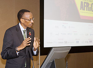 President Paul Kagame addressing the u2018Private Equity in Africau2019 Summit held at the London Stock Exchange. (urugwiro Village photo)