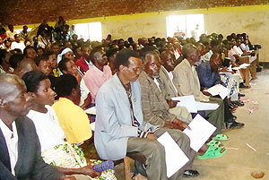 A cross section of Inyangamugayo from Nyaruguru district who received certificates of recognition for their work during Gacaca (File Photo)
