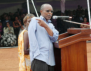 Venuste Karasira who lost an arm during 1994 Genocide againt the Tutsi gives his testimony.