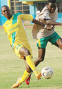 Atracou2019s head coach Snnnnnnnnnnnnnam Timbe believes good and early preparations can help the likes of Andre Lomami (L) up  their performances in the Caf Confederations Cup.