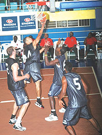 APR Players making sure that the points are earned during the semi-final tie against Angolau2019s Priemeiro de Agosto. APR battles Mazembe for the third place. (Photo/ J. Mbanda)