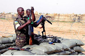 Rwandan AU peacekeepers on duty in Darfur. Protecting civilians in Darfur is amoung thier mandate