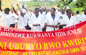 Youth who stormed the streets of Kayonza to pass HIV/AIDS messages. 