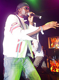 Nameless did not appear for the Ice Cold organised Christmas concert.