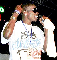 Artiste u2018Yang Junioru2019 entertains his fans on Christmas eve.