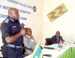 Commissioner General of Police, Emmanuel Gasana, speaking after the signing of a joint communique between Rwanda and Burundi to combat cross-border crime. (Photo/ P. Ntambara)