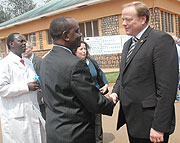 German Minister for Economic cooperation and Development Dirk Niebel (R) tours Kigali central Hospital yesterday, accompanied by Health Minister Richard Sezibera and the Hospital Director Theobald Hategekimana. (Photo/ J Mbanda)
