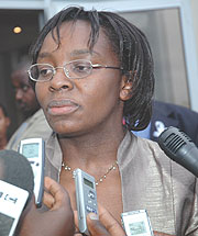 Victoire Ingabire talking to the press on her arrival yesterday (Photo/ J.Mbanda)