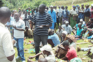 Sebastien Hakizimana responding to residentsu2019 questions shortly after the community work. (Photo: S. Nkurunziza)