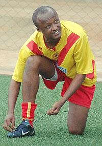 Gatete prepares to come on during one of St. Georgeu2019s friendlies in Kigali. The forward scored in Tuesdayu2019s 3-0 mauling of APR. 