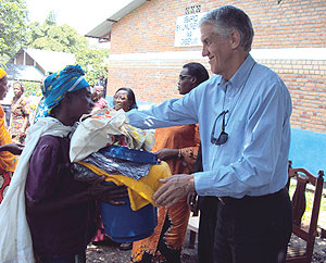 UNFPA representative,  Ian Howie, donates Hygienic Kits. (Photo/ R.Mugabe)