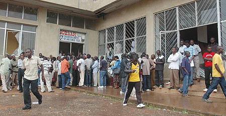 People waiting to renew their Driving permits. (Photo J Mbanda)