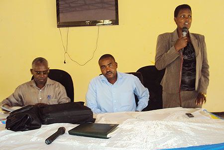 EADD official Celestine Nyamutamba (R) with Gatsibo district top officials sensitising rural women on importance of dairy cooperative (Photo- Rwembeho)