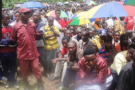 Some of the mourners during the 16th genocide commemoration week held in Nyanza district. (Photo / D. Sabiiti)