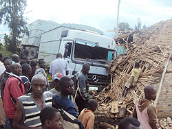 The ill-fated Kigali bound minibus belonging to ONATRACOM. (Photo B Mukombozi)