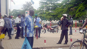 A chaotic Bujumbura street.  (Photo / K. Odoobo)
