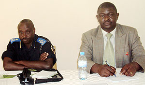 Didacus B. Kaguta (R) ACP Vianney Nhimiyimana (L) in the meeting. Photo by S. Rwembeho.
