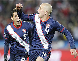 The US complete their recovery eight minutes from time as Michael Bradley takes advantage of some sloppy Slovene defending