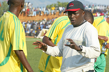BACK IN THE DAYS; Ntagwabira passes on a few tips to his Atraco players. The SC Kiyovu coach is expected to sign five former Atraco players this week. (File photo)