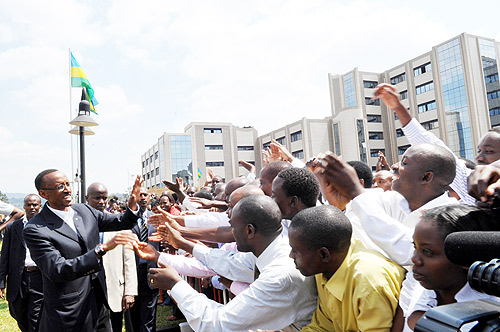 President Kagame with supporters after officially handing in his nomination papers at the Electoral Commission yesterday (Photo Urugwiro Village)