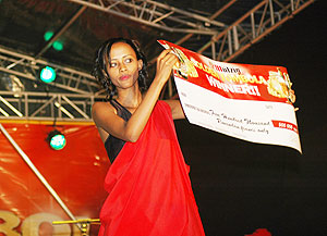 Rwf 500,000 prize awaiting a winner. (All photos: F. Goodman)