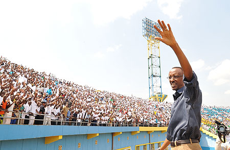 President Paul Kagame waves at the youth during yesterdayu2019s celebrations at Amahoro stadium (Photo/ Urugwiro Village )