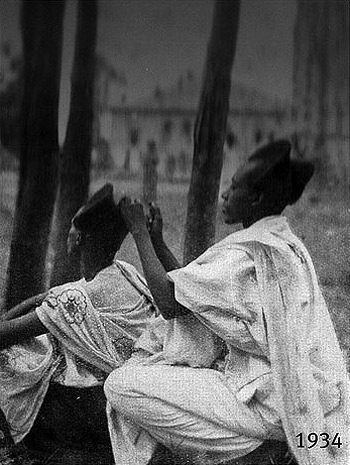 The way Amasunzu were combed.