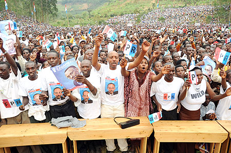 Thousands of RPF supporters turned up for the rally in Gakenke District. (Photo J Mbanda)