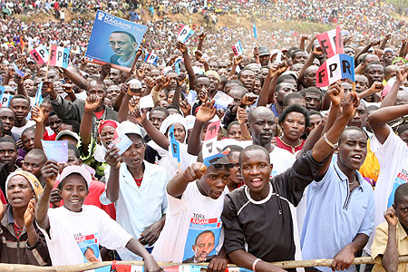 President Kagameu2019s campaigns have been attracting hundreds of thousands wherever he goes (Photo Adam Scotti)