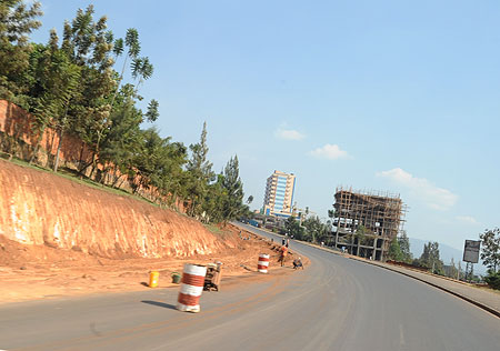 Kigaliu2019s new roads will all have street lights.