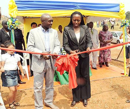 Kigali Mayor,  Aisa Kirabo Kacyira (R), and Hatari Sekoko (L) during the ground breaking ceremony, yesterday (Photo / J. Mbanda)